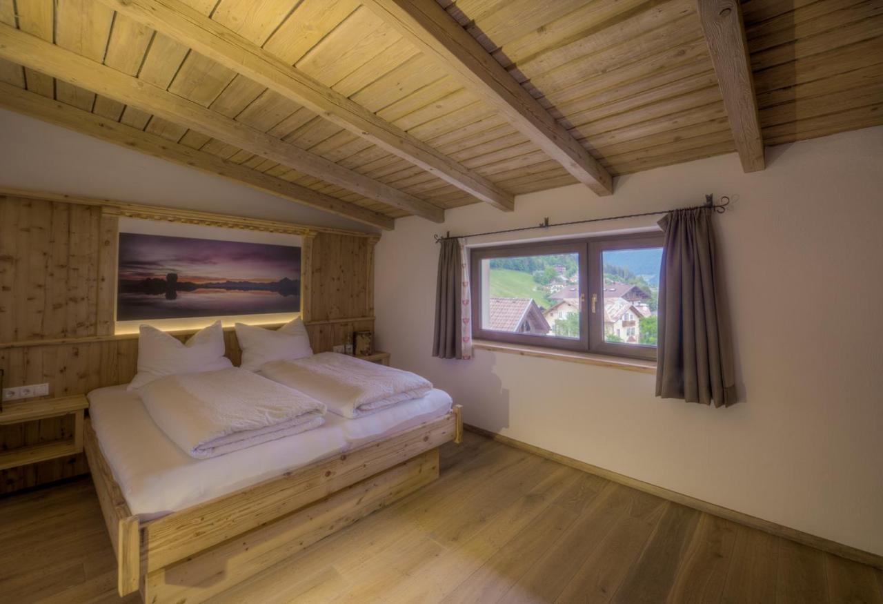 Berghof Zillertal Apartment Fügen Екстериор снимка
